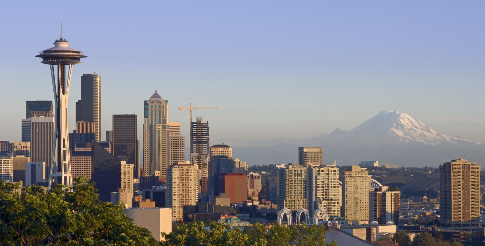 We make moving simple, fast, and stress-free for families and businesses across Seattle